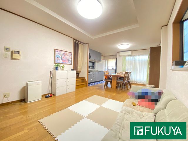 5LDK Family Home with Parking in Higashi-Osaka, Osaka - Thumbnail 3