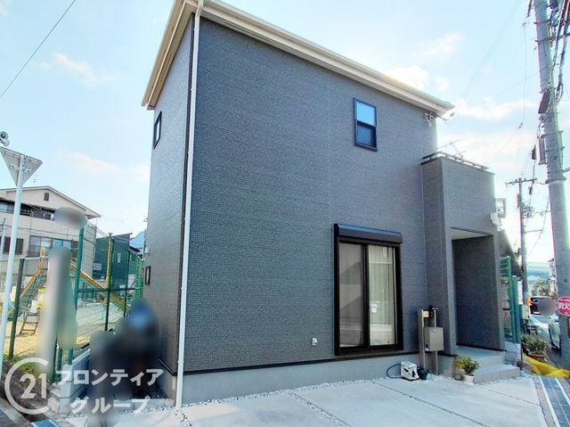 3LDK House for Sale in Kadoma City, Osaka Prefecture - Thumbnail 3