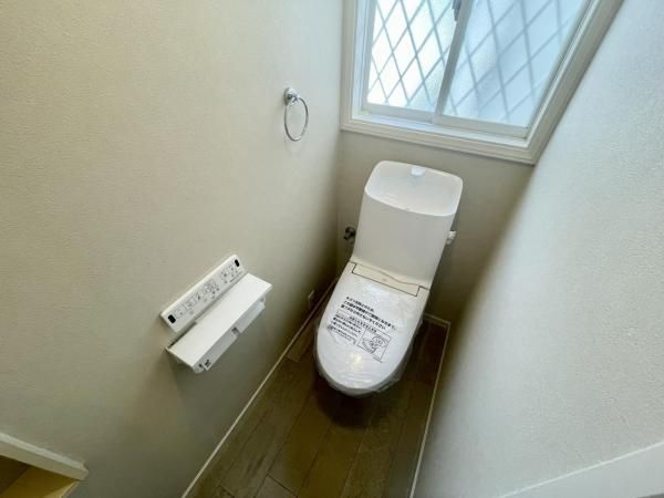 Renovated 2LDK House for Sale in Okamoto, Kobe - Thumbnail 4