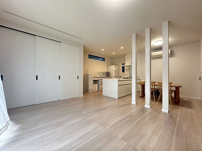 Modern 3SLDK House with Solar Power in Yao, Osaka - Thumbnail 3