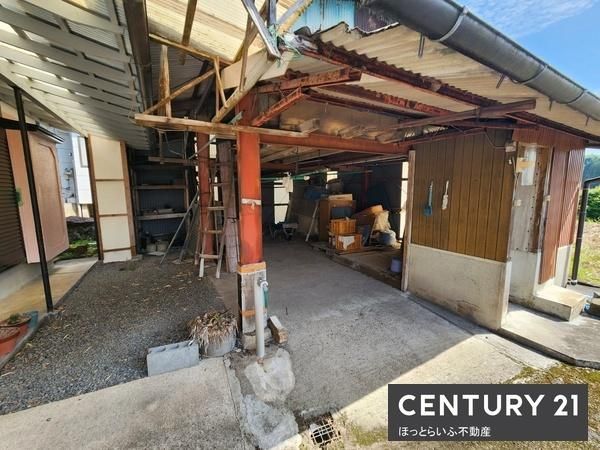 5DK Single-Story House for Sale in Mimatacho, Miyazaki - Thumbnail 3