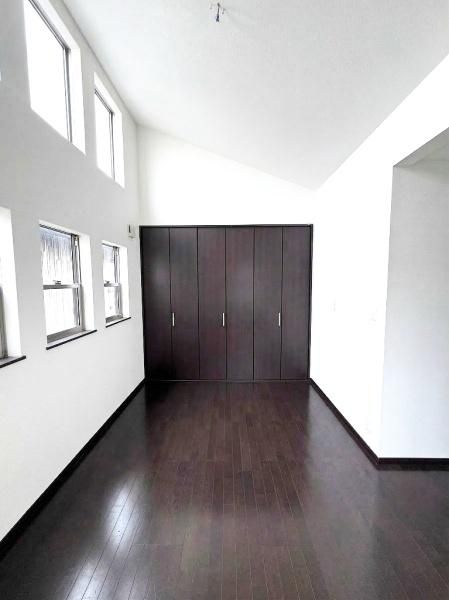 Stylish 4LDK House for Sale in Izumiotsu, Osaka - Thumbnail 4