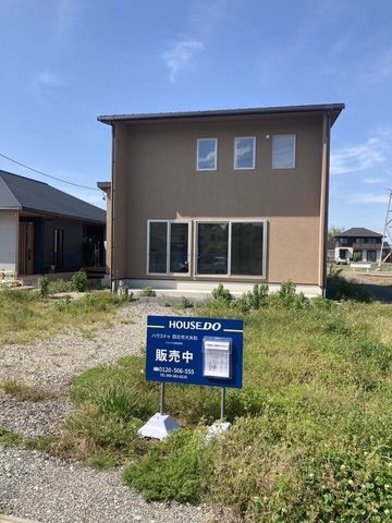 New 2SLDK House for Sale in Yokkaichi, Mie - 114 sqm - Thumbnail 2