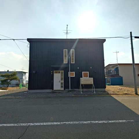 4LDK Detached House for Sale in Shiraoi, Hokkaido - Thumbnail 2