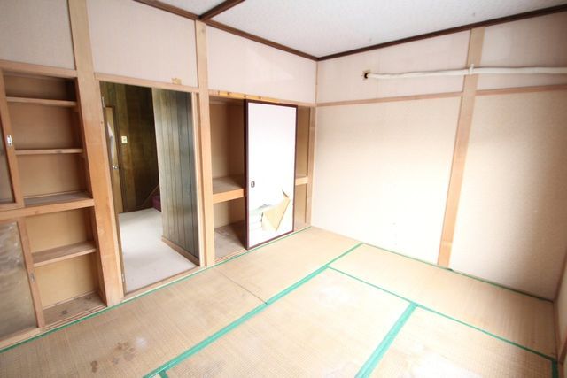 4LDK House for Sale in Kamishihoro, Hokkaido - 96.39 sqm - Thumbnail 3