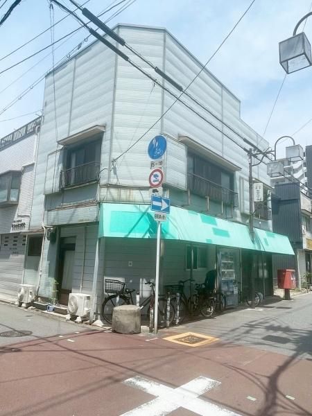 107-Year-Old 5LDK Terrace House for Sale Near Hanazonocho Station - Thumbnail 2