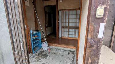 Registration No. 307 - Hida City Living Net — Front_door, Location: 1211-13, Toyama