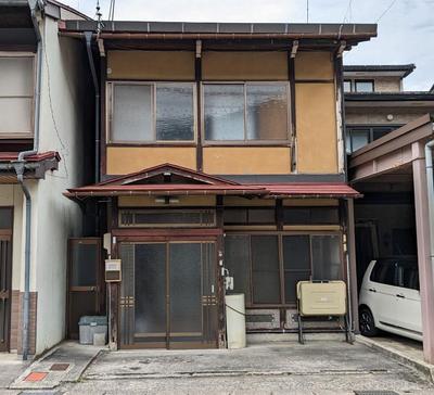 Registration No. 307 - Hida City Living Net — Front_door, Location: 1211-13, Toyama