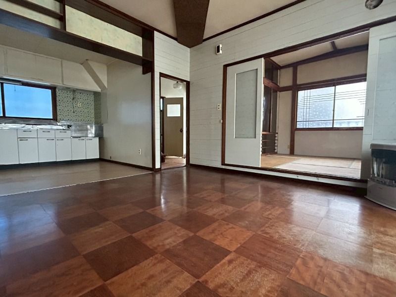 4LDK Detached House for Sale in Bihoro, Hokkaido - Thumbnail 2