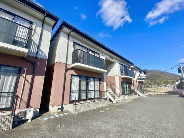 Grand Suite II Apartment in Yakage, Okayama - Thumbnail 2