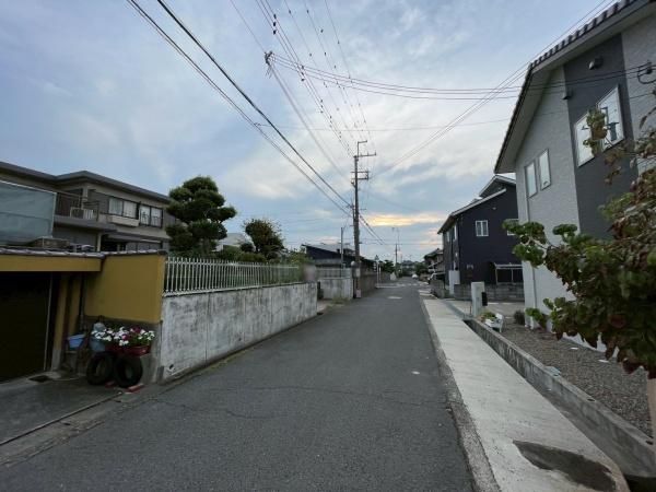 6LDK Detached House for Sale in Wakayama City, 163.66 sqm - Thumbnail 2