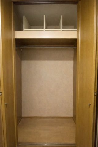 4LDK Steel-Framed House with Loft & Parking Near Kishi-Tamade Station - Thumbnail 3