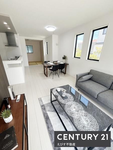 New 4LDK House for Sale Near Shinge Station in Sennan, Osaka - Thumbnail 4