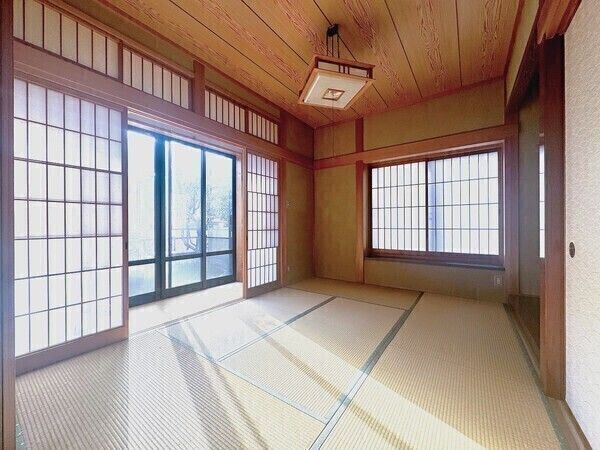 6LDK Detached House for Sale in Kobe's Nishi Ward - Thumbnail 3
