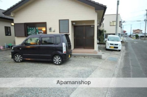 3DK Detached House for Rent in Mimata, Miyazaki - Thumbnail 2