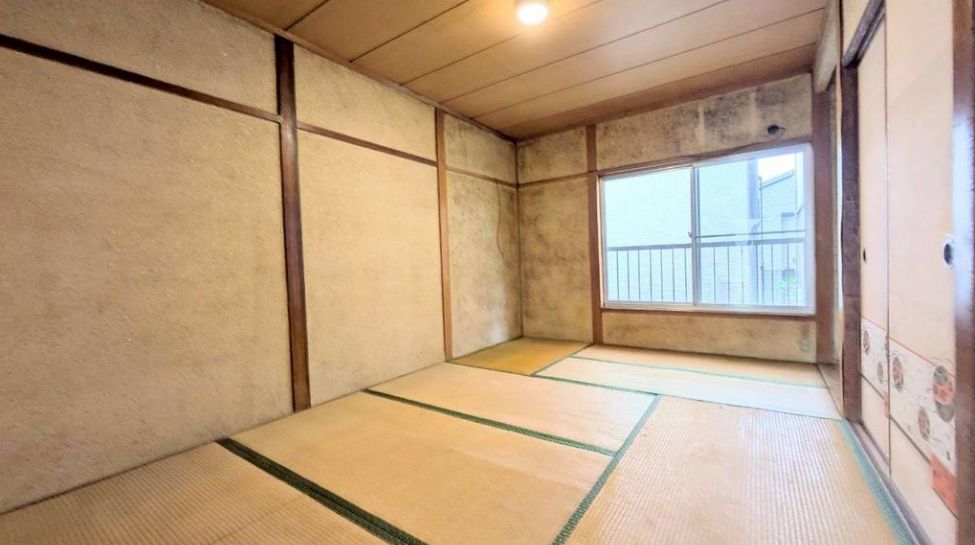 3K Wooden House for Sale in Neyagawa, Osaka - 3980000 Yen - Thumbnail 3