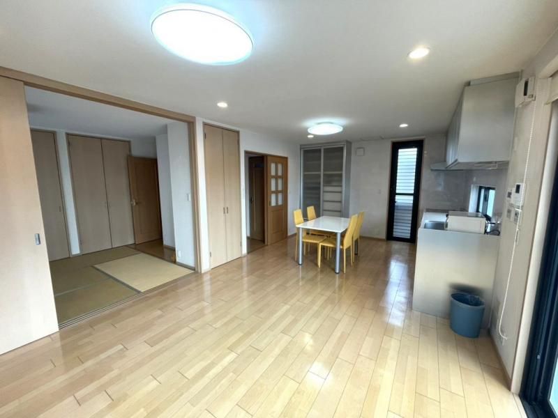 6SLDK Hebel House with 4 Car Parking in Himeji, Hyogo - Thumbnail 4