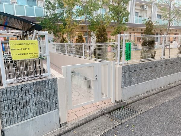 Used House for Sale in Yao City, Osaka - 3DK, 35.22 sqm - Thumbnail 2