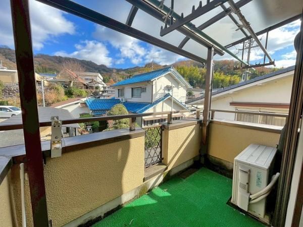 5LDK House for Sale in Yao City, Osaka - 100 sqm - Thumbnail 2