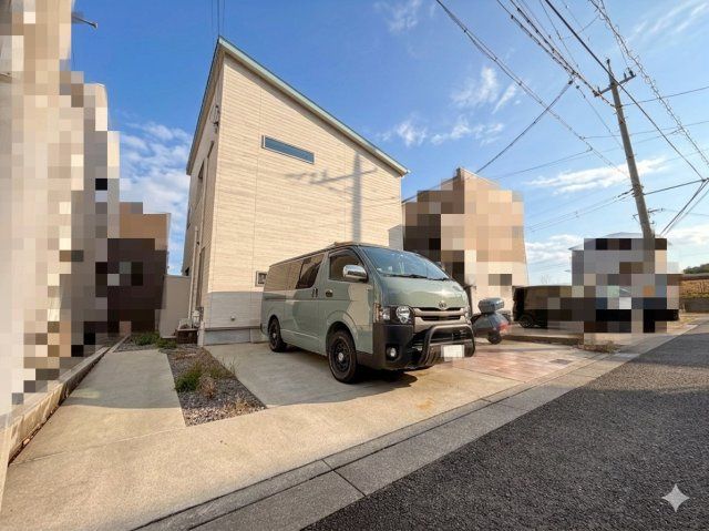Modern 3SLDK House with Solar Panels in Minoh, Osaka - Thumbnail 3