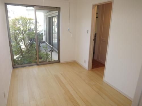 5LDK Two-Generation House for Sale in Kawanishi, Hyogo - Thumbnail 3