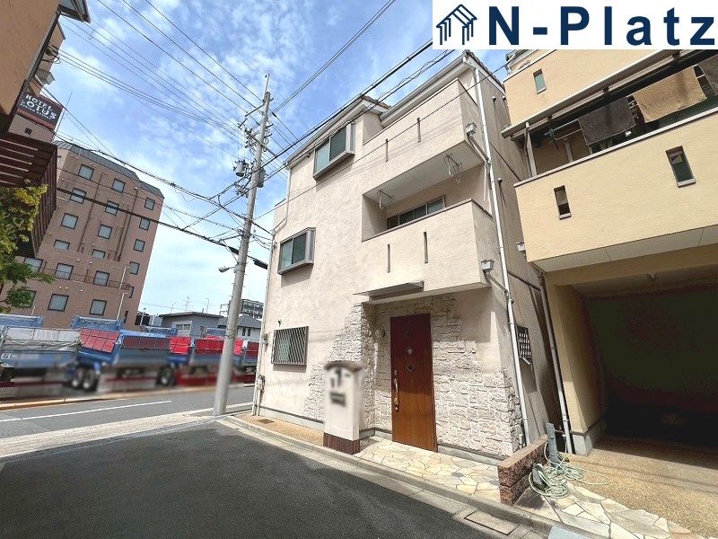 5LDK House for Sale in Higashiyodogawa-ku, Osaka - Thumbnail 2