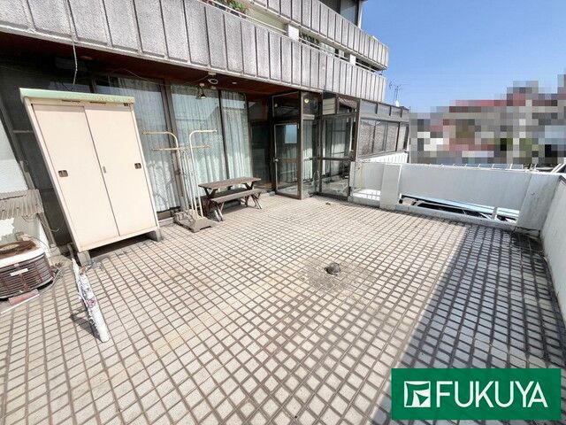 5-Storey 6LDK Steel Home with Workshop in Himeji Castle Town - Thumbnail 3