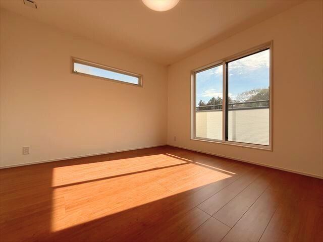 New 3LDK House for Sale in Komono, Mie with Parking - Thumbnail 3