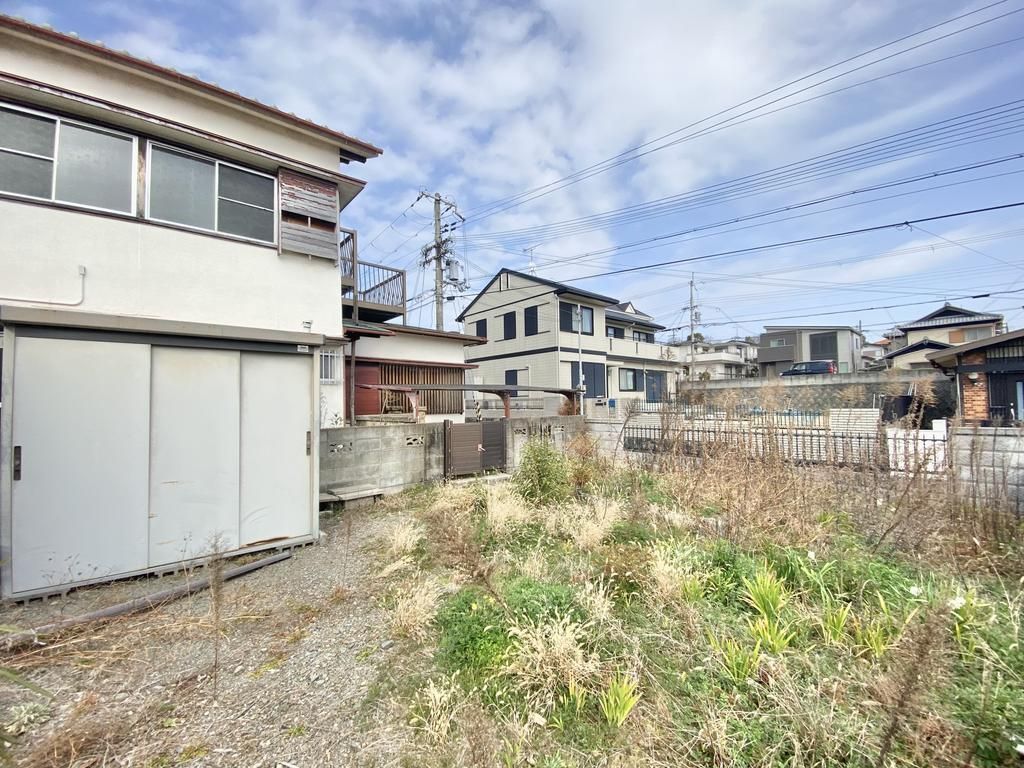 3LDK Detached House for Sale in Wakayama City, 66.42 sqm - Thumbnail 2