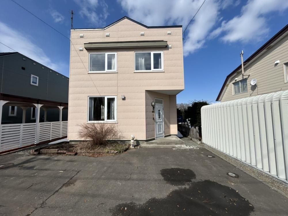 4LDK Detached House for Sale in Ebetsu, Hokkaido - Thumbnail 2