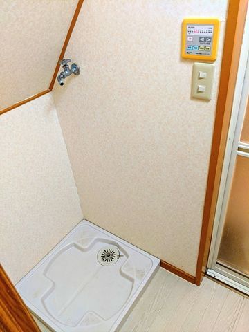 Tenanted 4DK House for Sale Near Nozaki Station, Daito City - Thumbnail 4