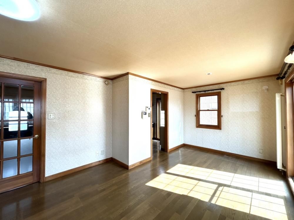 4SLDK Detached House for Sale in Date, Hokkaido - Renovated with Warranty - Thumbnail 4
