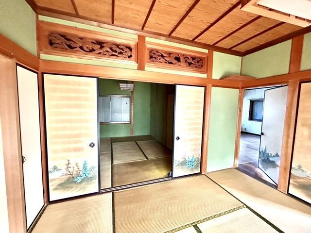 7LDK Family House Near Isoyama Station, Suzuka, Mie - Thumbnail 2