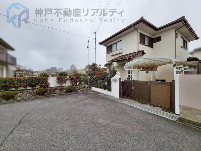 4LDK Detached House for Sale in Kasugadai, Kobe - Thumbnail 3