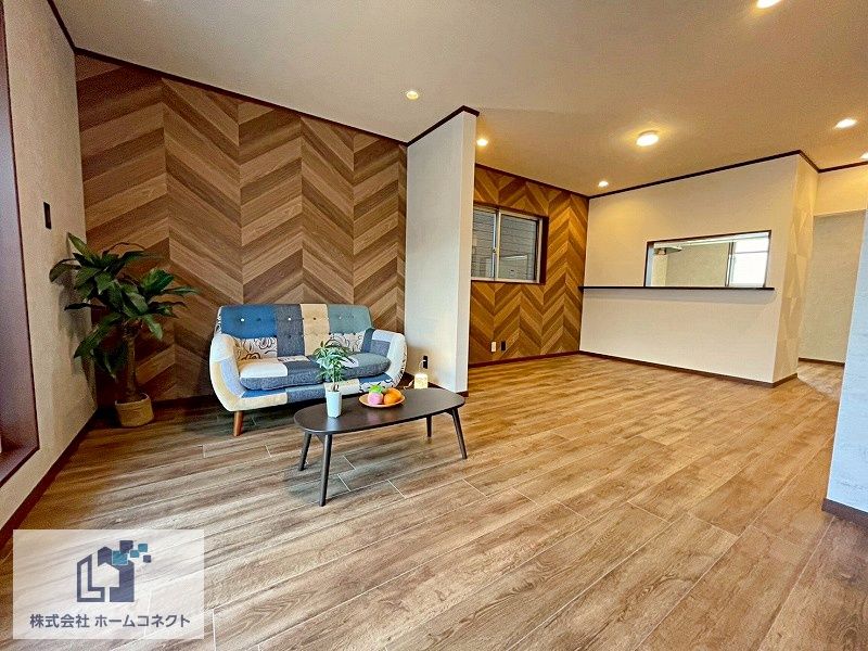 Renovated 4LDK House for Sale near Kawachi-Hanazono Station, Higashiosaka - Thumbnail 3