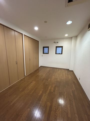 153m² 3LDK Steel-Frame House in Fukushima-ku, Osaka - Thumbnail 3