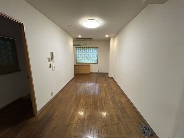 153m² 3LDK Steel-Frame House in Fukushima-ku, Osaka - Thumbnail 4