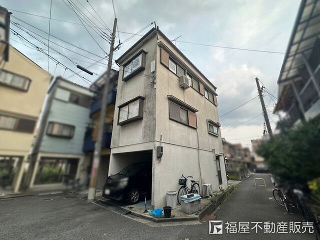 4DK Used House in Daito City, Osaka - 79.60 sqm - Thumbnail 2
