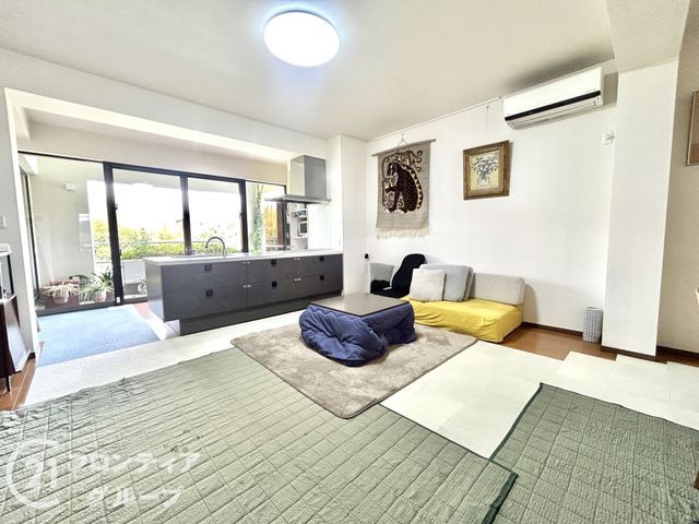 4SLDK House for Sale in Nara City, Nara Prefecture - Thumbnail 2