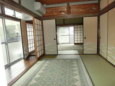 4LDK Family Home in Shimonoseki | Renovated Kitchen & Baths - Thumbnail 3