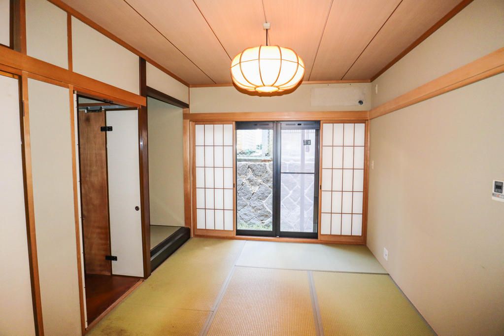 5SLDK Multi-Generational Home with Elevator in Nishinomiya - Thumbnail 3