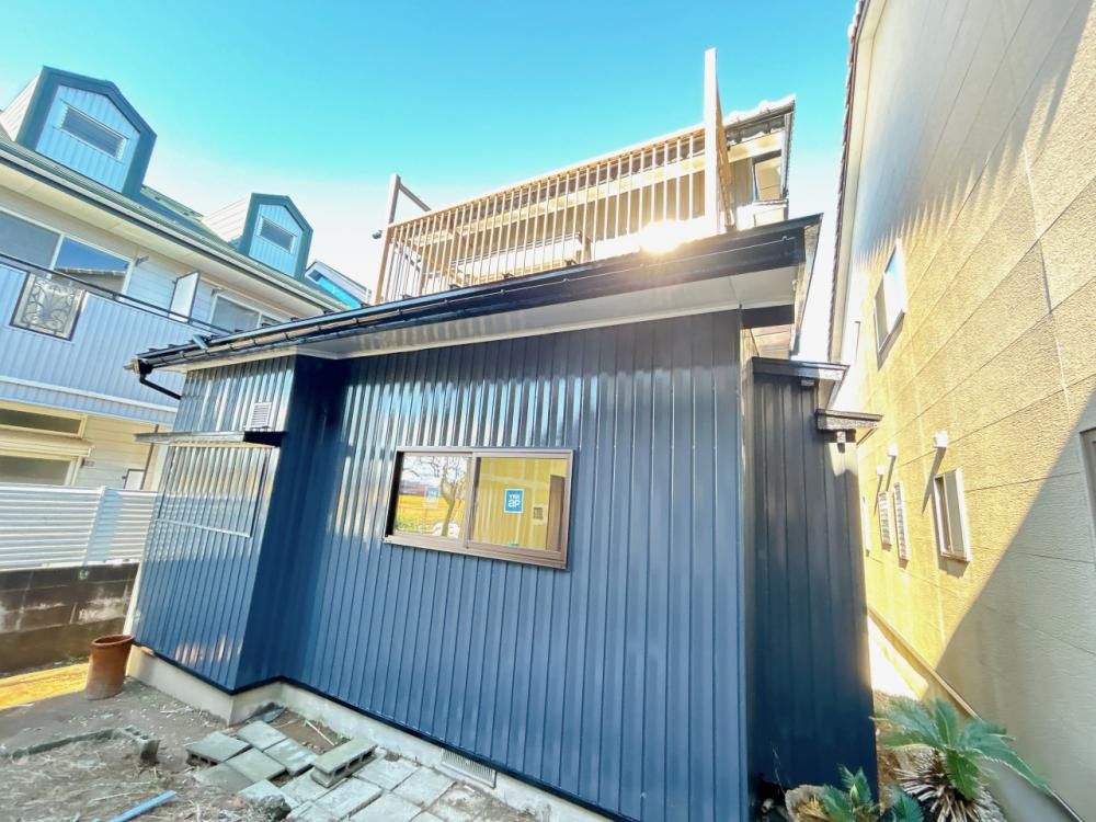 Renovated 3LDK House with Parking near Yatsushima Station, Fukui - Thumbnail 2
