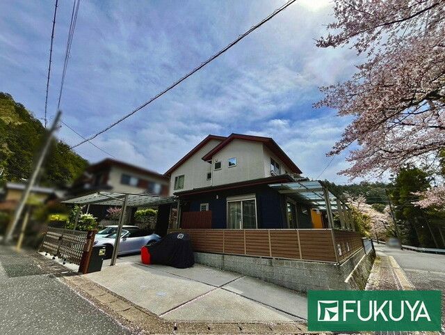 Modern 3LDK Detached House for Sale in Kyoto's Sakyō Ward - Thumbnail 2