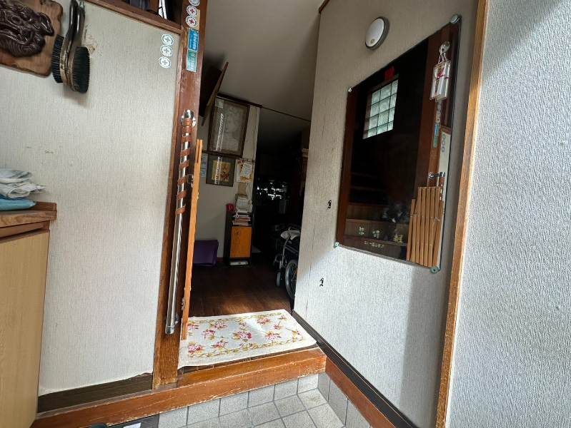 6DK Reinforced Concrete House in Itoman, Okinawa - 22,500,000 JPY - Thumbnail 3