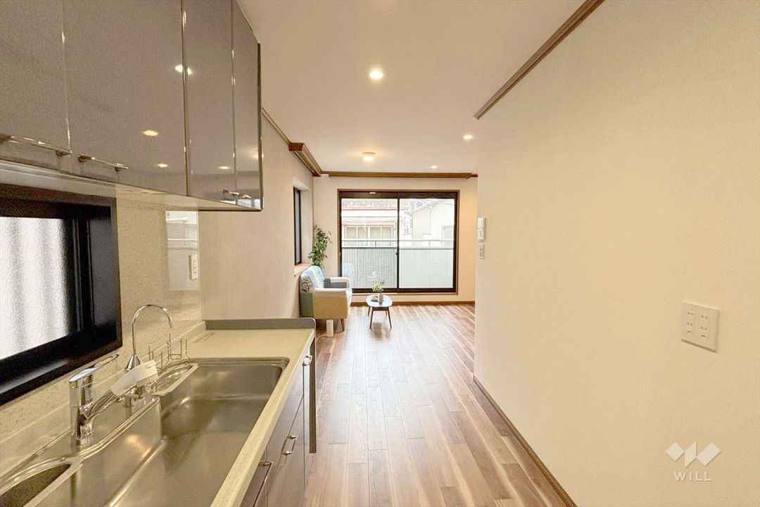 Renovated 3LDK House for Sale in Itami, Hyogo - Thumbnail 2