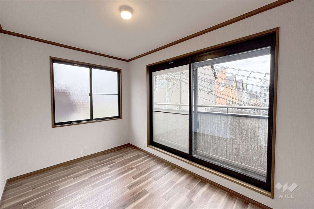 Renovated 3LDK House for Sale in Itami, Hyogo - Thumbnail 4