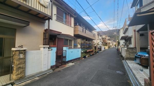 Terraced House for Sale near Nozaki Station, Daito City, Osaka - Thumbnail 3