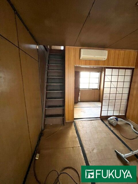 Used Townhouse 2K 13.95sqm in Miyakojima Ward, Osaka - Thumbnail 2