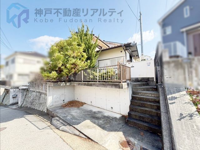 4LDK Detached House for Sale in Tarumi, Kobe - Thumbnail 2