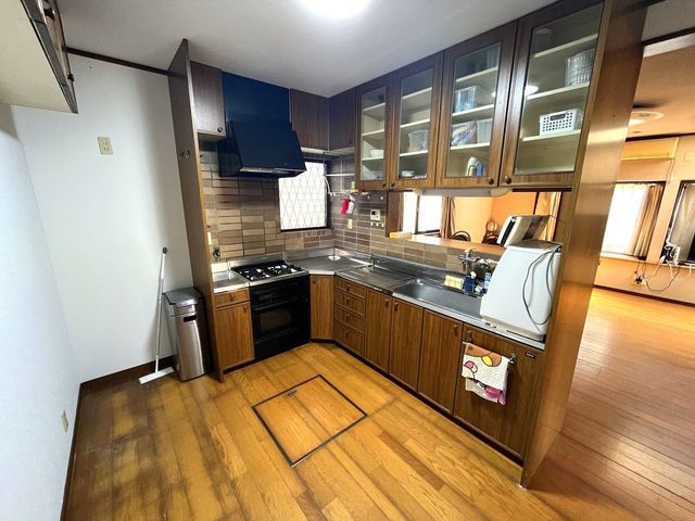 4LDK Detached House for Sale in Katano City, Osaka - Thumbnail 4